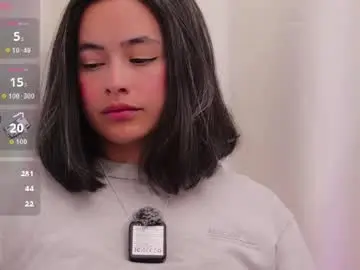 Chaturbate Free Porn Cam of hawaiibliss_18