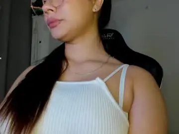 Chaturbate Watch Live Sex Cams of lizziegrey0