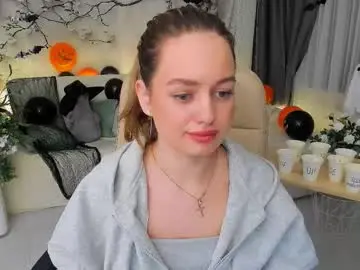 Chaturbate Live Porn of miraclecurly