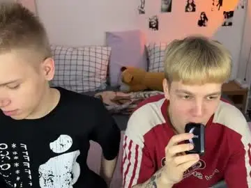 Chaturbate Live Sex Cam of olivertasty