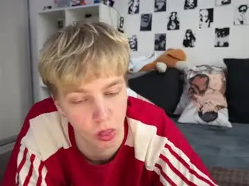 Chaturbate Live Sex Cam of olivertasty