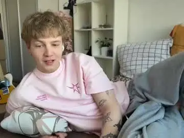 Chaturbate Live Sex Cam of olivertasty