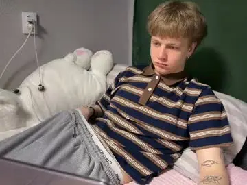 Chaturbate Best live sex cam show of olivertasty