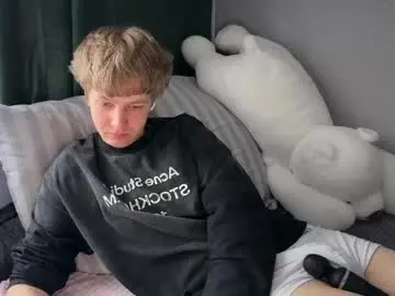 Chaturbate Watch Live Sex Cams of olivertasty