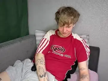 Chaturbate Adult Video Chat of olivertasty