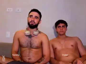 Chaturbate Watch Live Sex Cams of zack_sullivan22