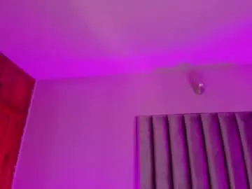 Chaturbate Watch Live Sex Cams of isabella_flowerss