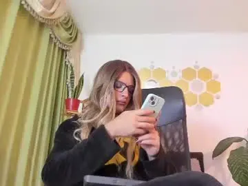Chaturbate Watch Live Sex Cams of lukacastillo