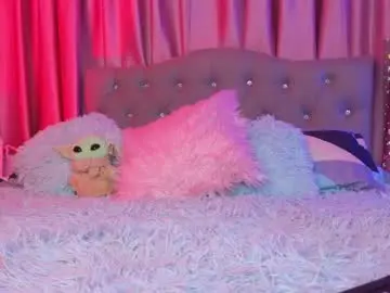 Chaturbate Live Sex of emiiscoot_1