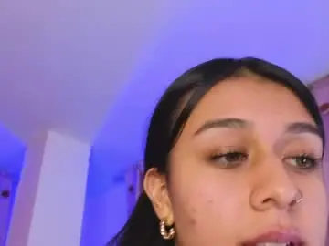 Chaturbate Adult Webcams of emiiscoot_1
