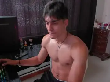 Chaturbate Live Sex Cam of alessio_vale