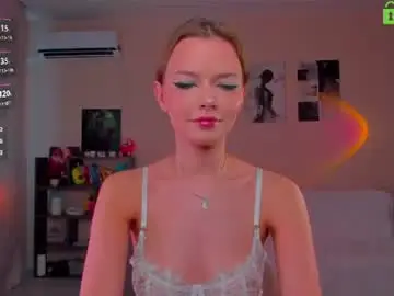 Chaturbate Watch Live Sex Cams of dindin_