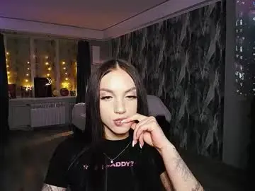 Chaturbate Sex Cam of little_birdy