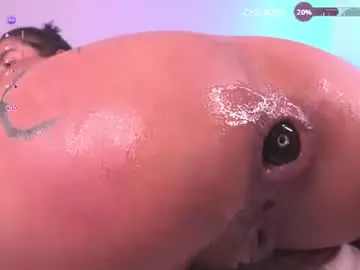Chaturbate Free Live Porn of mia_reeves
