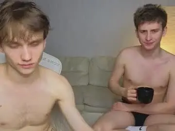 Chaturbate Watch Live Sex Cams of pupsenish