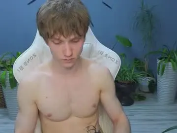 Chaturbate Watch Live Sex Cams of pupsenish