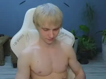 Chaturbate Live Sex Cam of pupsenish