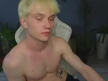 Chaturbate Best live sex cam show of pupsenish