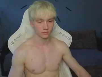 Chaturbate Adult Video Chat of pupsenish