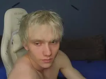 Chaturbate Free Live Porn of pupsenish