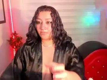 Chaturbate Live Sex Cam of roxanne_morelli