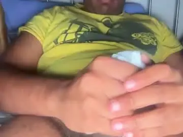 Chaturbate Free Live Porn of 1thickcock69