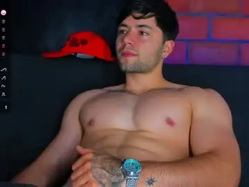Chaturbate Live Porn of eliam_topson