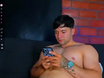 Chaturbate Free Porn Cam of eliam_topson