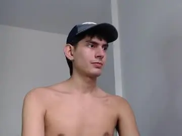 Chaturbate Adult Webcam of im_davo23