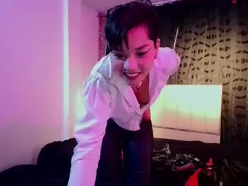 Chaturbate Live Sex Cam of ise_lunny