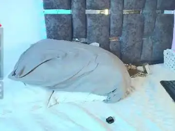 Chaturbate Live Sex Cam of taniamilan