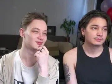 Chaturbate Live Sex Cam of badtwinkboys