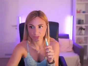 Chaturbate Adult Webcam of cum_with_sarah