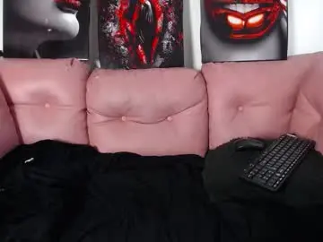 Chaturbate Nude Webcam of nikkinovacs