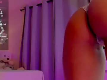 Chaturbate Live Sex Cam of ximena_sotto1