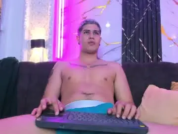 Chaturbate Sex Cam of dominic_connor