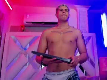 Chaturbate Adult Webcam of dominic_connor