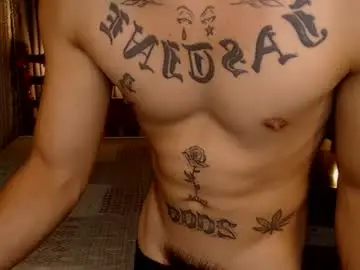 Chaturbate Adult Webcam of justine_hunk