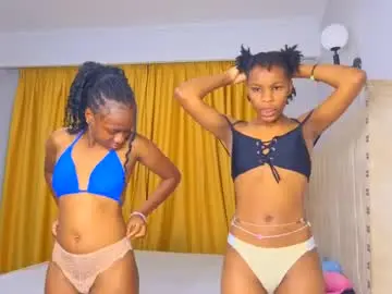 Chaturbate Watch Live Sex Cams of little_mia2