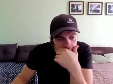 Chaturbate Live Sex Cam of marryplz