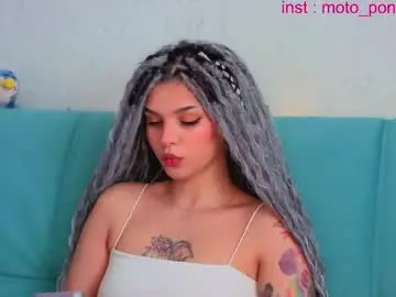 Chaturbate Live Porn of moto_ponchik