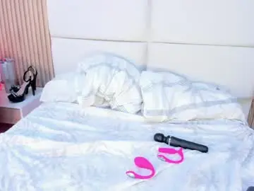 Chaturbate Best live sex cam show of rachell_queenn1