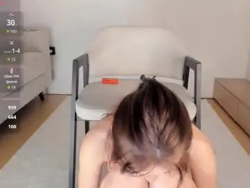 Chaturbate Live Sex Cam of tinki_winkii