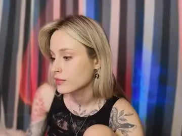 Chaturbate Live Sex Cam of aviva_faith