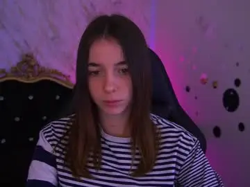 Chaturbate Nude Webcam of babe_dollie