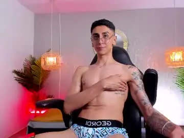 Chaturbate Adult Webcam of gio_carangi