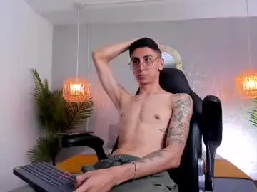 Chaturbate Adult Webcam of gio_carangi