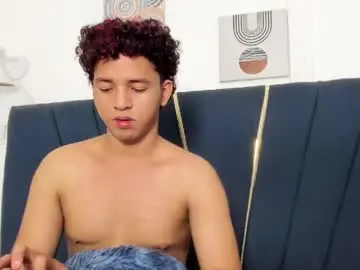 Chaturbate Sex Cam of lio18_cum