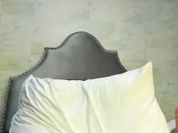 Chaturbate Live Sex Cam of sophia_models