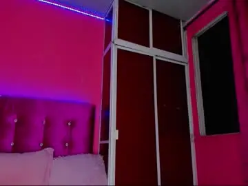 Chaturbate Best live sex cam show of zeuss_x